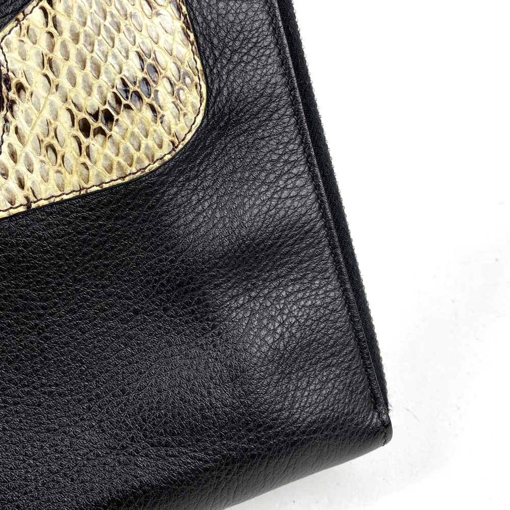 Fendi Bag Bugs Python Pattern Clutch Bag Black - image 2